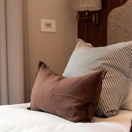 Hotel Moment George IV Bridge Edimburgo Esterno foto