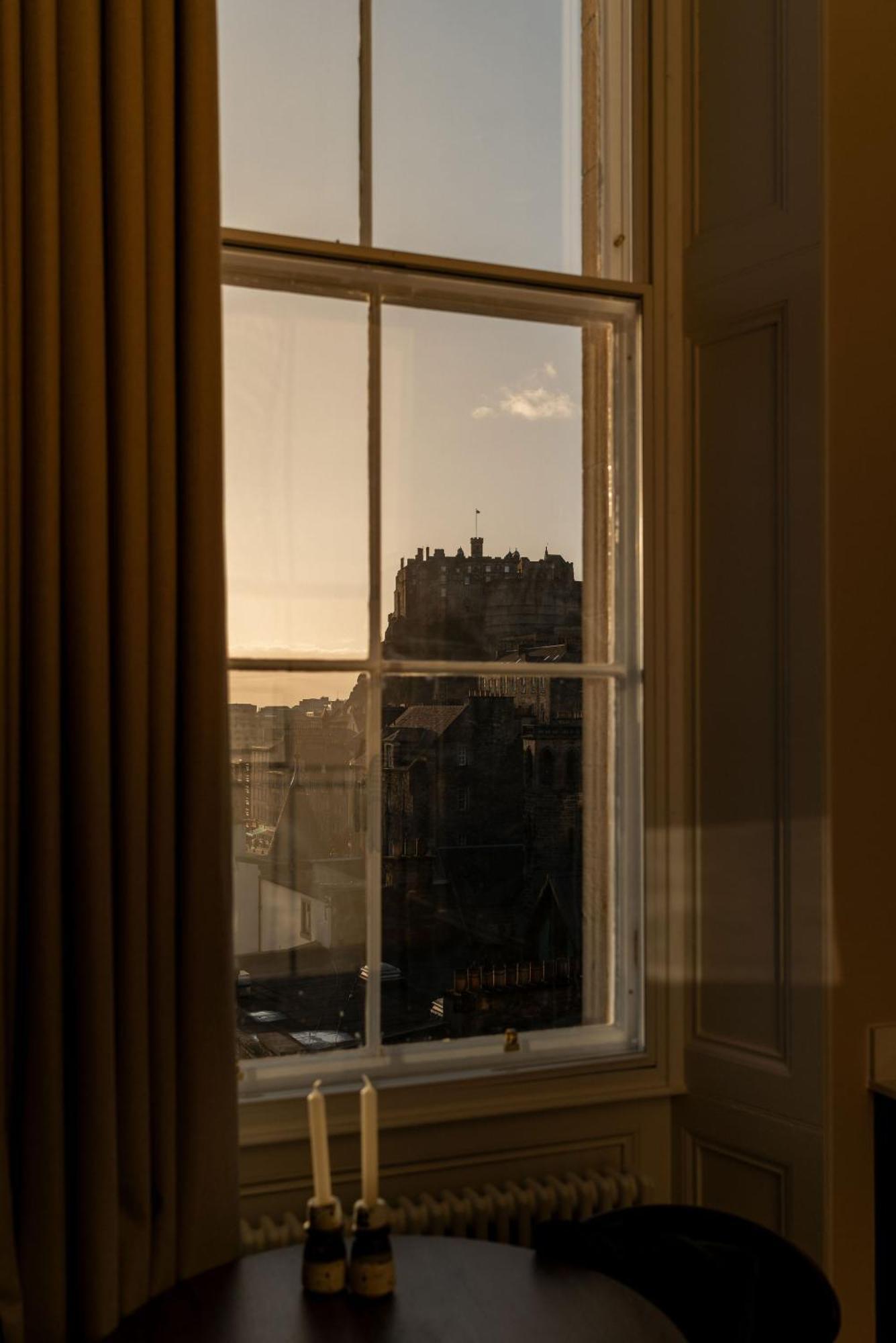 Hotel Moment George IV Bridge Edimburgo Esterno foto